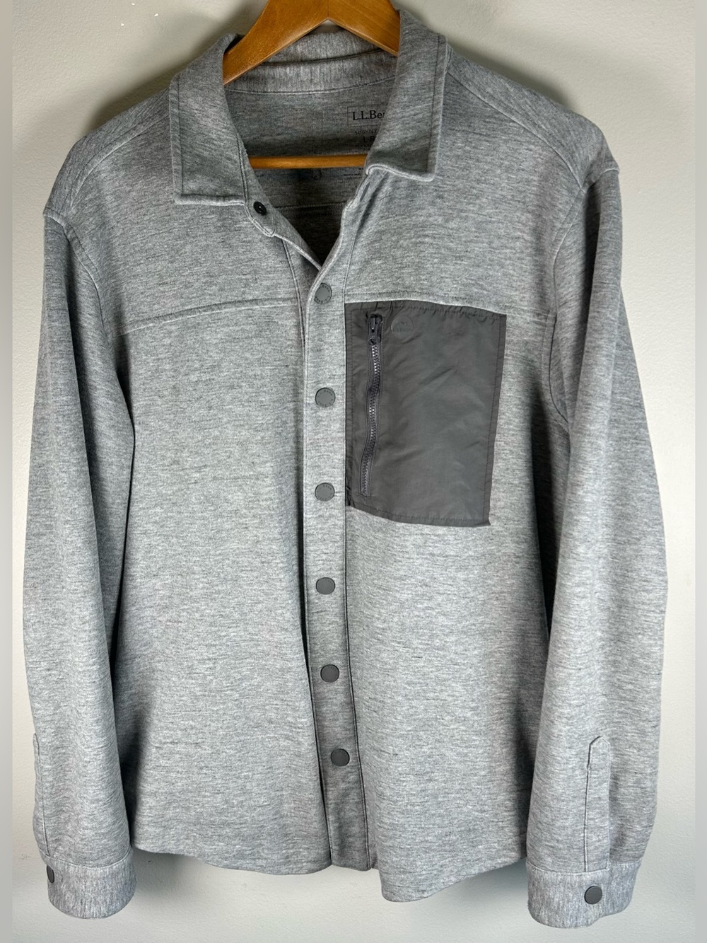 LL Bean Explorer Snap Front Button Mens Sweatshirt Jacket Size L Gray Zip Pocket